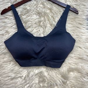 Lululemon • 'Fine Form' Medium Support Sports Bra • Black • 32DD